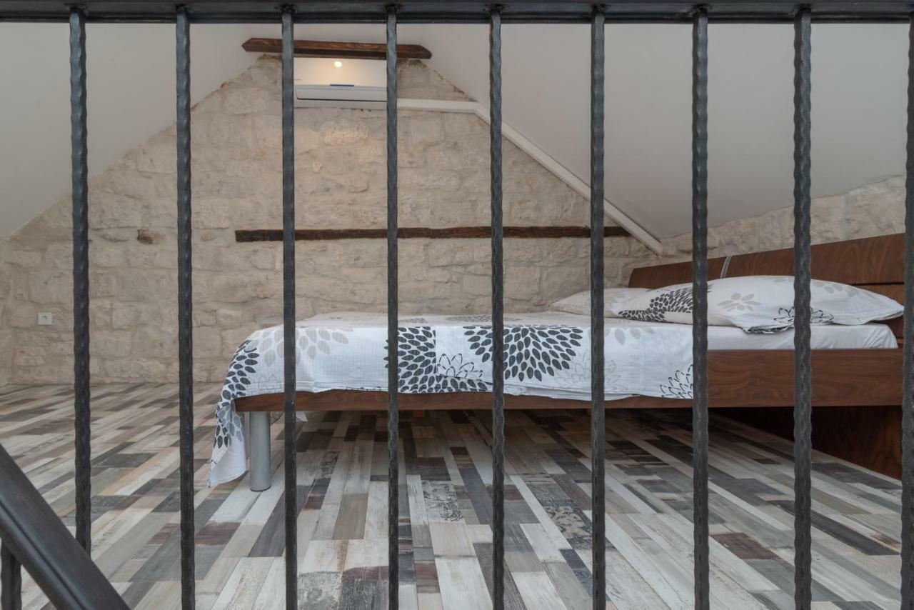 Apartman Skuribanda Trogir Eksteriør bilde